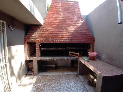 Imagen 12 de 15 de Edificio Comercial - Gregorio De Laferrere