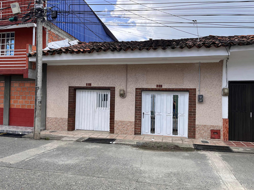 Oportunidad Única Casa De 152m Con 2 Apartamentos