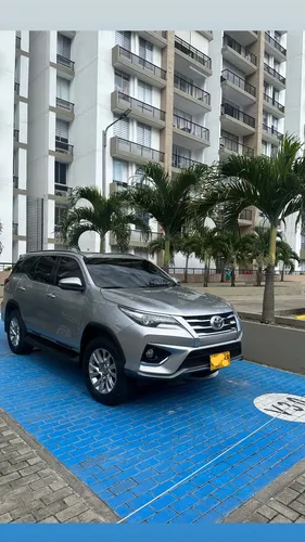 Toyota Fortuner 2.4 Street At 7As