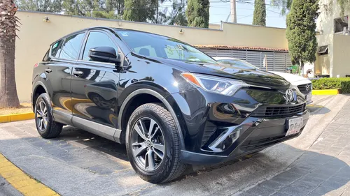 Toyota RAV4 2.5 Le At