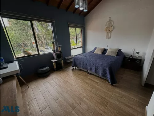 Vendo Casa Poblado - Sector Visitación(mls#246475)