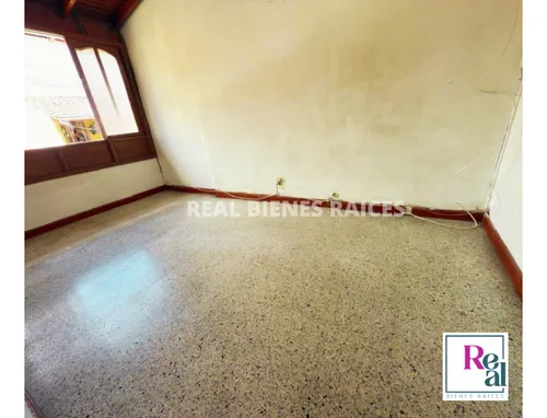 Casa En Arriendo Segundo Piso Con Mansarda