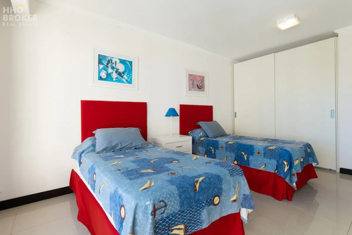 Torrelobos, Punta Del Este, Apartamento En Alquiler Frente Al Mar.