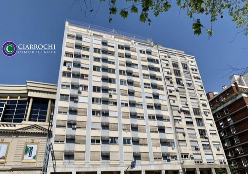 Av. Del Libertador Y Montevideo - Apto Profesional - Recoleta
