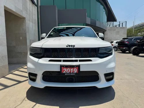 Jeep Grand Cherokee 6.4 Srt-8 At