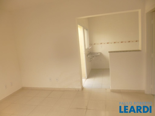 Imagem 1 de 15 de Casa Em Condomínio - Cidade Ademar - Sp - 483933