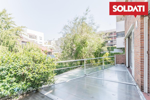 Venta - Casa 6 Ambientes - Coghlan