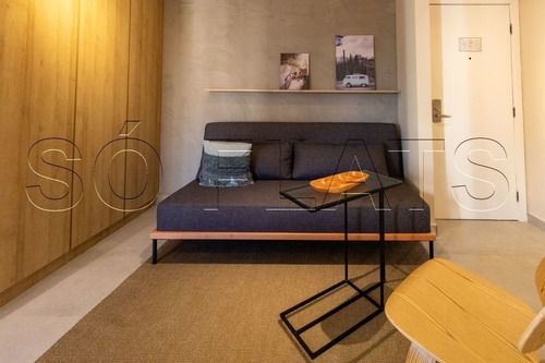 Imagem 3 de 15 de Flat No Itaim, Entre A Av. Cidade Jardim E Faria Lima - Sf34266