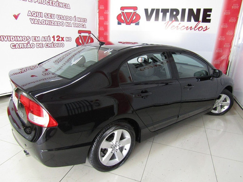 Honda Civic 1.8 Lxs 16v Flex 4p Automático