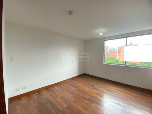 Apartamento En Arriendo En Santa Maria De Los Angeles. Cod A776166