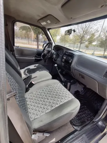 Ford Ranger Pickup Xl L4 Crew Cab 5vel Aa Mt