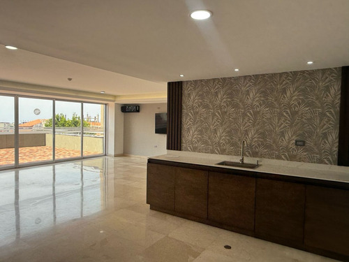 Apartamento En Venta En Residencias San Francisco Piso 1, Carrera 24 De Barrio Obrero / Ym