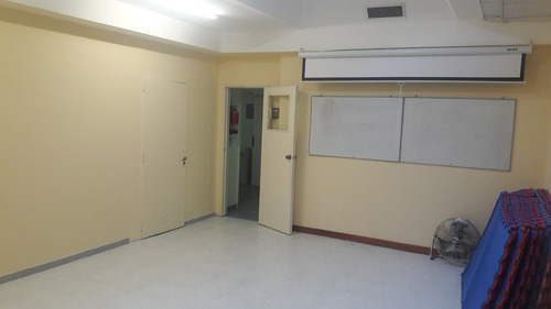 Imagen 2 de 10 de Alquiler De Espacios Por Hora / Mes Para Dictado De Cursos