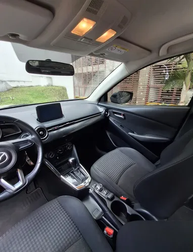 Mazda 2 Touring