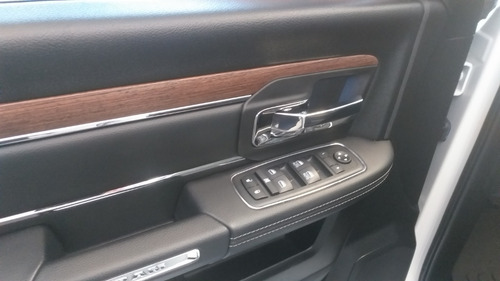 Ram 1500 5.7 Laramie Atx V8
