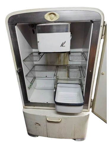 Refrigerador Antiguo Marca Kelvinator De Los Años Cuarentas (Usado)