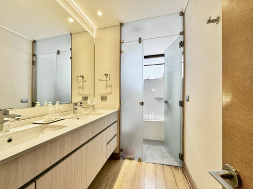 Impecable Con Jardin / No Perimetral Semi Nuevo