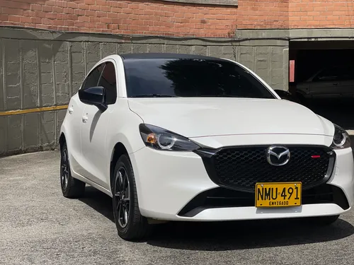 Mazda 2 Sport 1.5 Grand Touring Lx At