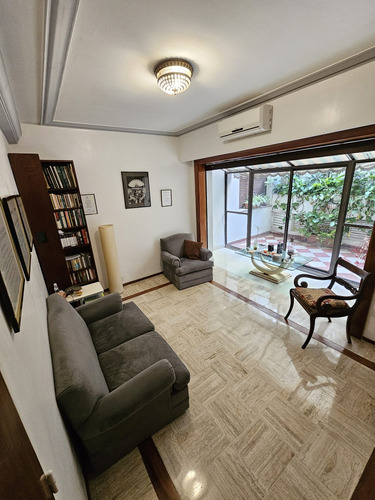 Excelente Departamento 6 Ambientes En Recoleta Con Cochera