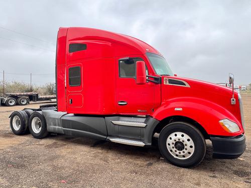 Tracto Camión Kenworth T- 680 Sleeper Año: 2016 Gm109055