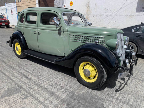 Imagen 1 de 14 de Ford Victoria Sedan