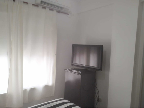 Imagen 8 de 19 de Temporal Amueblado De Lujo, 2 Amb En Suite + Toillete De Recepción Y Balcón + Sra De Limpieza Semanal,c/pileta Todo Incluido, Preferetmt Por 1 Ano A Estrenar.edificio Moderno Ramos Mejia