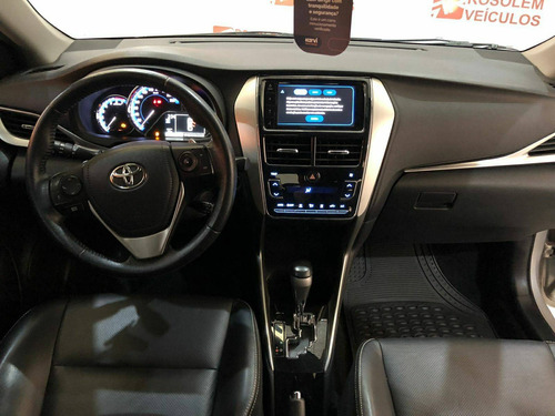 Imagem 11 de 14 de Toyota Yaris 1.5 16v Flex Sedan Xls Multidrive