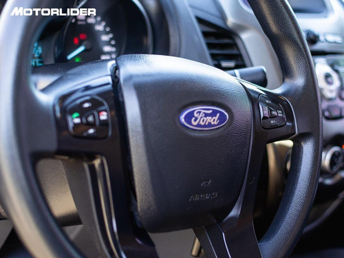 Imagen 13 de 15 de Ford Ranger 2.5 Xlt 4x2 Dc Extra Full | Permuta / Financia