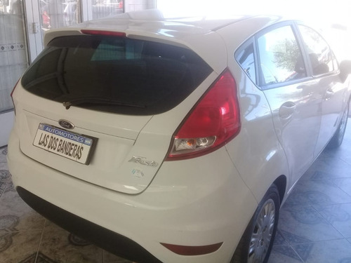 Ford Fiesta Kinetic Design 1.6 S 120cv 2015