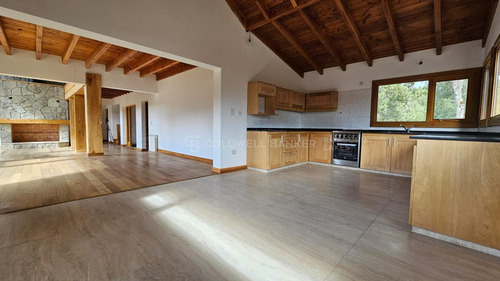 Venta Casa Villa La Angostura En Lote 2629m2 B° Del Cipres