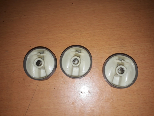 Imagen 2 de 2 de Perilla O Boton Aire Acondicionado Toyota Corolla 99/02 Orig