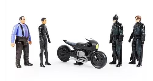 Batimoto y Figura de Acción Batman