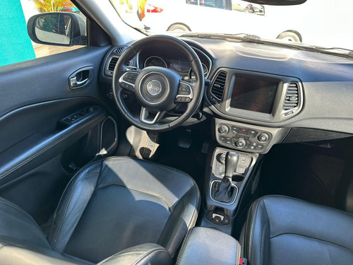 Jeep Compass LONGITUDE 2.0 4x4 Dies. 16V Aut.