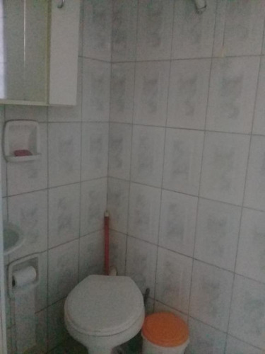 Imagem 8 de 29 de Sobrado De 03 Dormitórios, Suíte, 02 Vagas De Garagem Cobertas, Próximo A Estr. Do Campo Limpo, Ótima Localização. Confira! - So0172
