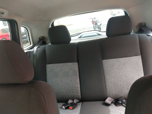 Imagem 6 de 6 de Ford Fiesta 2011 1.0 Flex 5p