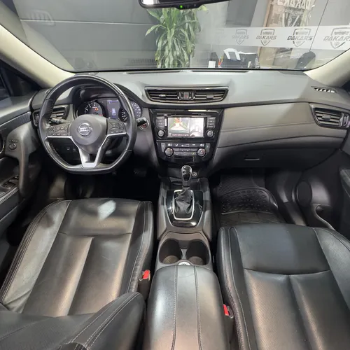 Nissan X-Trail 2.5 Exclusive