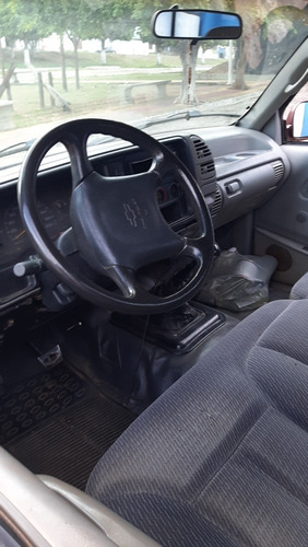 Chevrolet Silverado Basica