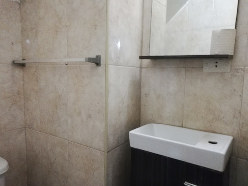 Imagen 21 de 27 de Town House, Conjunto Residencial Villas Del Este, Guatire, Estado Miranda. Mm
