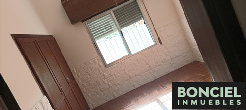Excelente Casa 3 Dormitorios En Buena Ubicación Progreso.