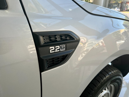 Imagen 11 de 15 de Ford Ranger Xl Cabina Doble 2.2 Diesel 0km As1