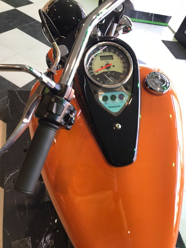 Imagen 13 de 20 de Kawasaki Vulcan 900 Custom 2022 0km Naranja