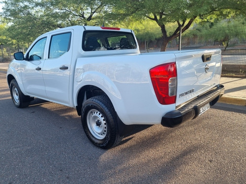 Imagen 4 de 13 de Nissan Frontier 2020 2.3 S Cd 4x2 Mt Nueva!! Permuto!!