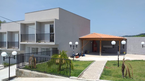 Imagem 6 de 14 de Pronto P/ Morar, 2 Dorms, Sacada, Quintal - R$ 189.900,00
