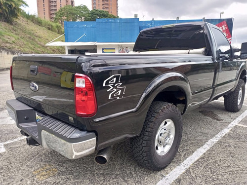 Imagen 3 de 9 de Ford F-250