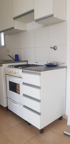 Imagen 11 de 19 de 2 Amb Piso Alto, Balcón Aterrazado Con Vista Abierta Al Frente!!