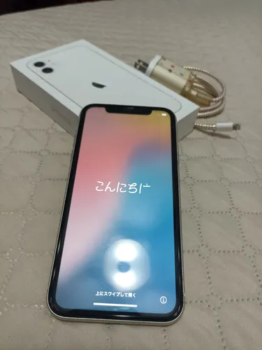 Apple iPhone 11 (128 Gb) - Blanco (Usado)