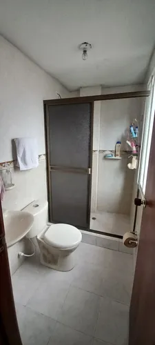 Casa 4 Niveles Área 6 X 12 Mts Con Bodega