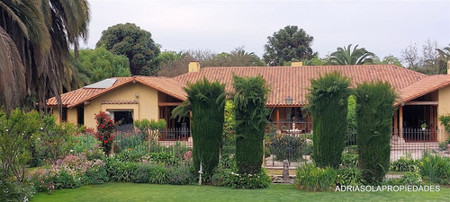 Casona Patronal 4 D 4 B 541 M2 En 9.851 M2 De Parque