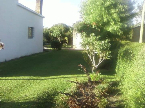 Casa En Progreso (villa Alegría), De 2 Dormitorios Se Vende.