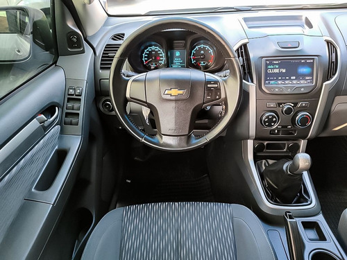 Imagem 11 de 15 de Chevrolet S10 2.5 Lt 4x2 Cd 16v 2016